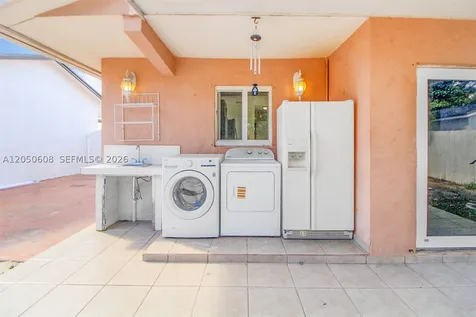 19721 SW 122nd Place Miami FL 33177