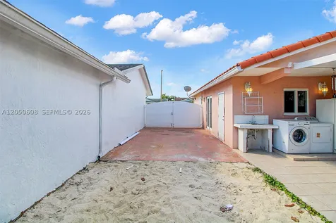 19721 SW 122nd Place Miami FL 33177