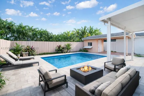 19721 SW 122nd Place Miami FL 33177