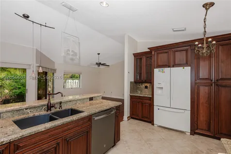 9852 NW 9th Court Plantation FL 33324