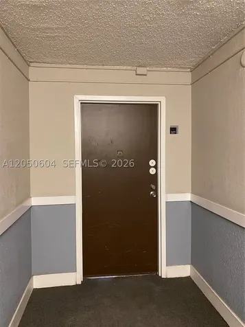 486 NW 165th St Road Miami FL 33169