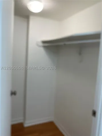 486 NW 165th St Road Miami FL 33169