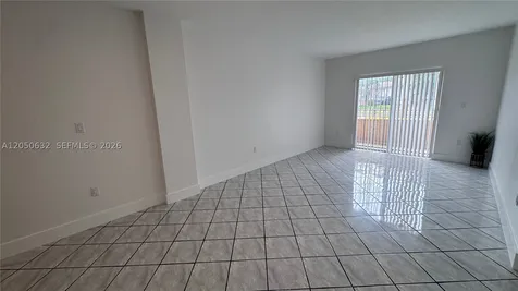 6090 W Flagler Street Miami FL 33144