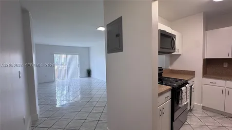 6090 W Flagler Street Miami FL 33144