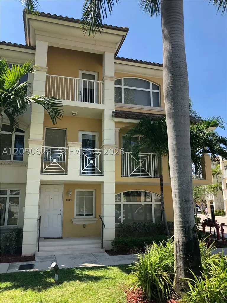 18451 NE 27th Place Aventura FL 33160