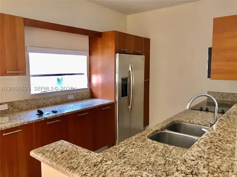 18451 NE 27th Place Aventura FL 33160
