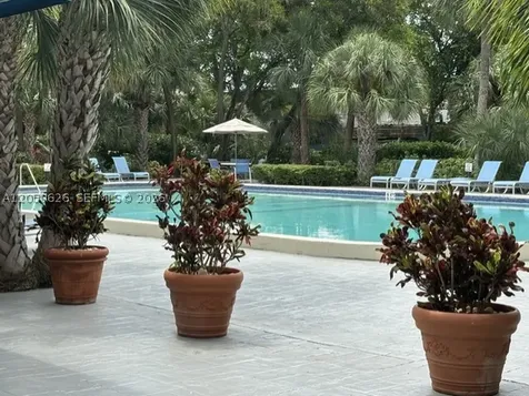 801 NW 47th Avenue Miami FL 33126
