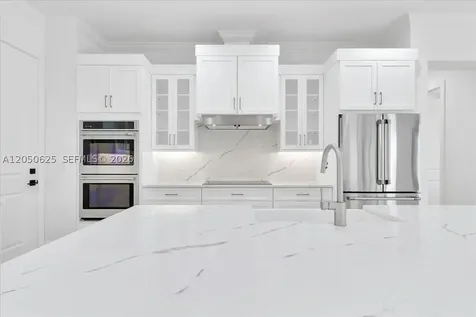 520 Caroline Drive Vero Beach FL 32968