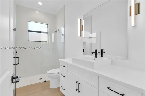 520 Caroline Drive Vero Beach FL 32968