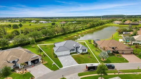 520 Caroline Drive Vero Beach FL 32968