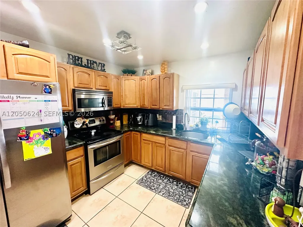 6837 W 19th Court Hialeah FL 33014