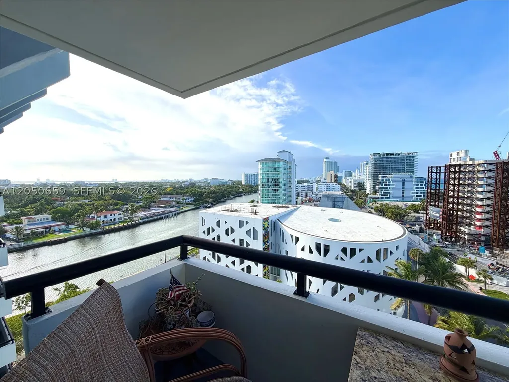 3200 Collins Avenue Miami Beach FL 33140