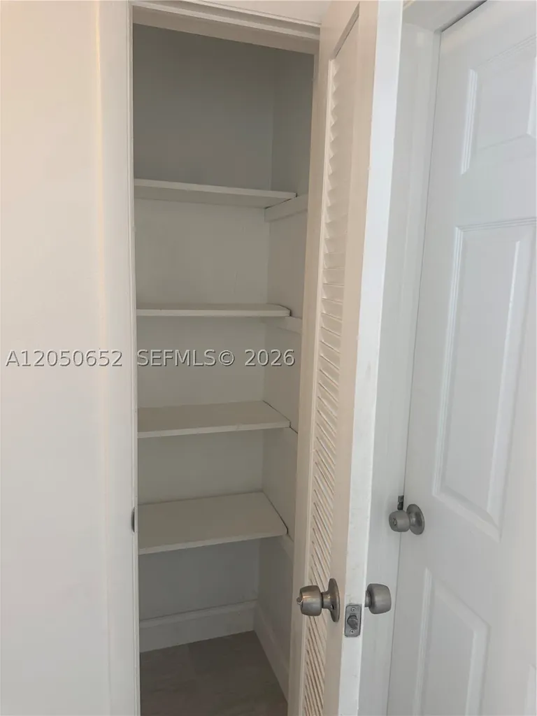2100 N 52nd Avenue Hollywood FL 33021