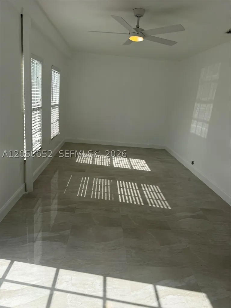 2100 N 52nd Avenue Hollywood FL 33021