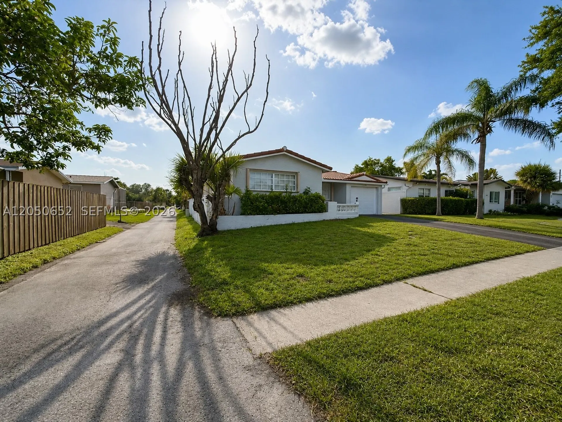 2100 N 52nd Avenue Hollywood FL 33021