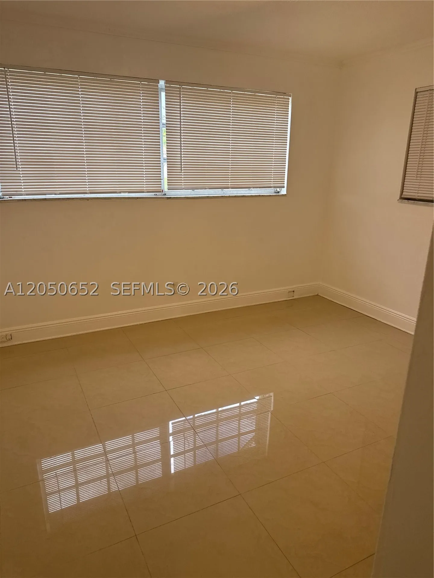 2100 N 52nd Avenue Hollywood FL 33021