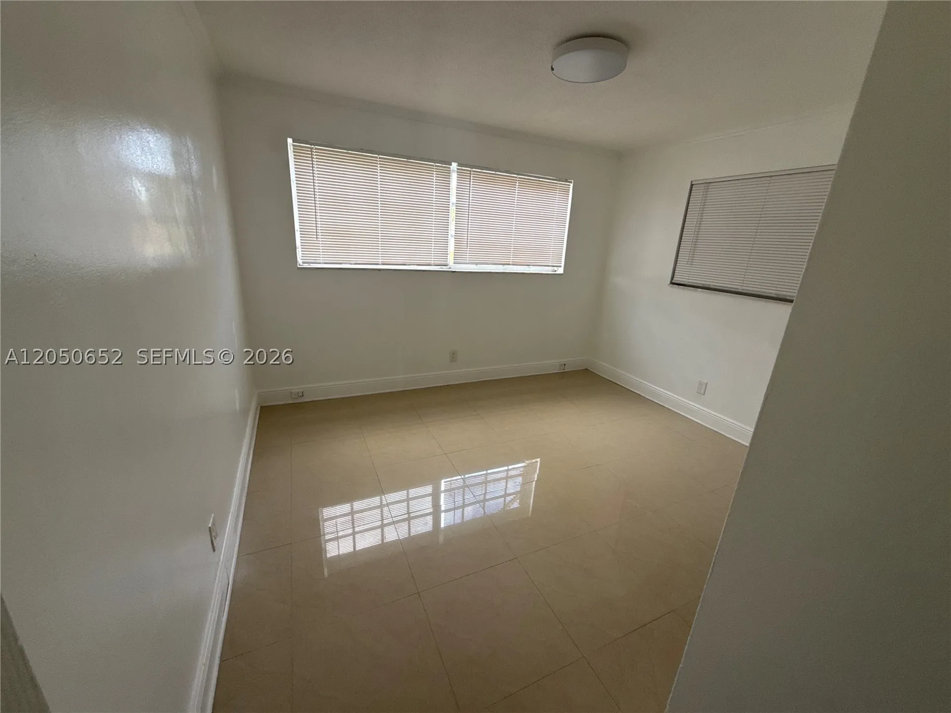 2100 N 52nd Avenue Hollywood FL 33021