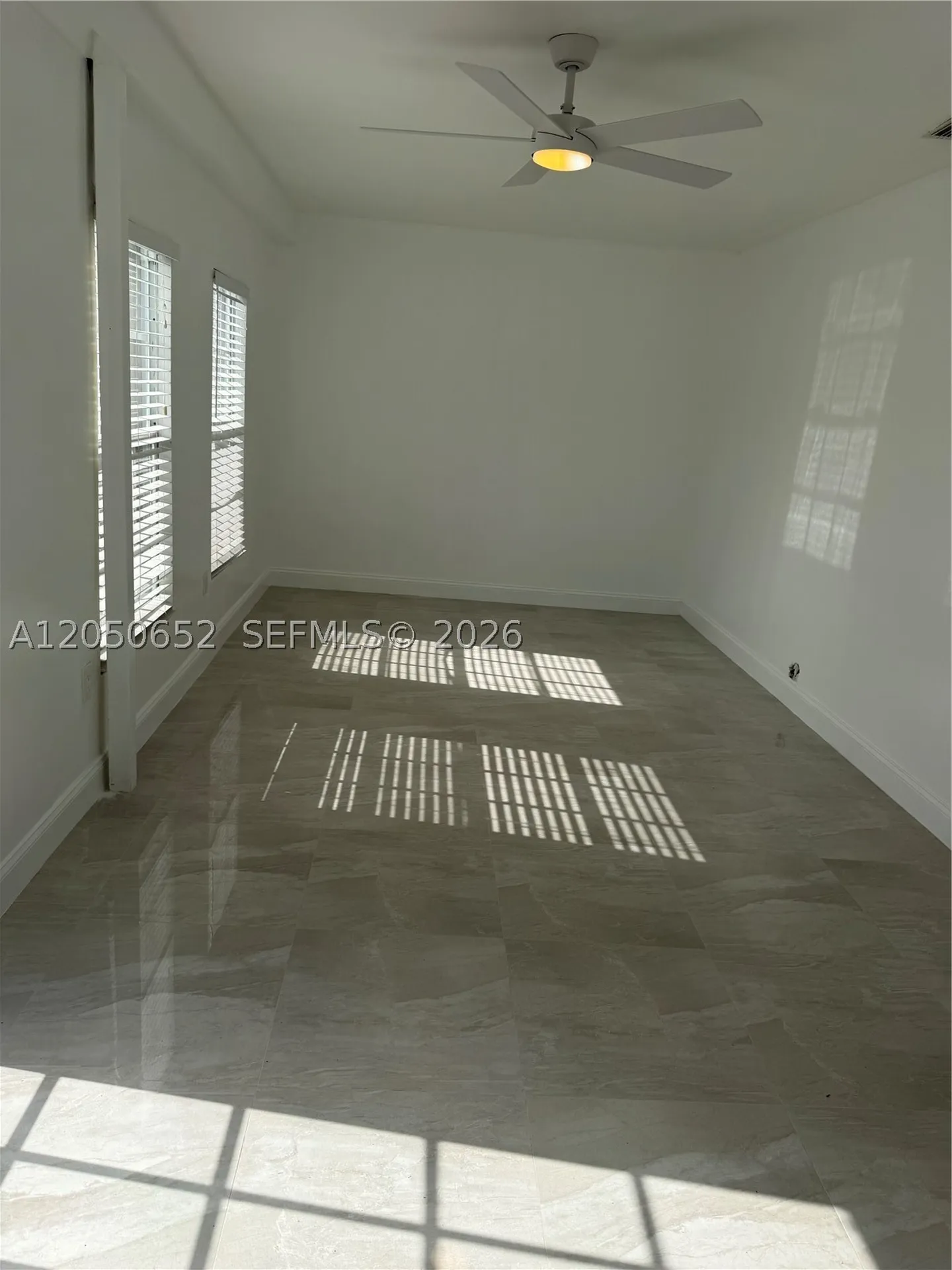 2100 N 52nd Avenue Hollywood FL 33021