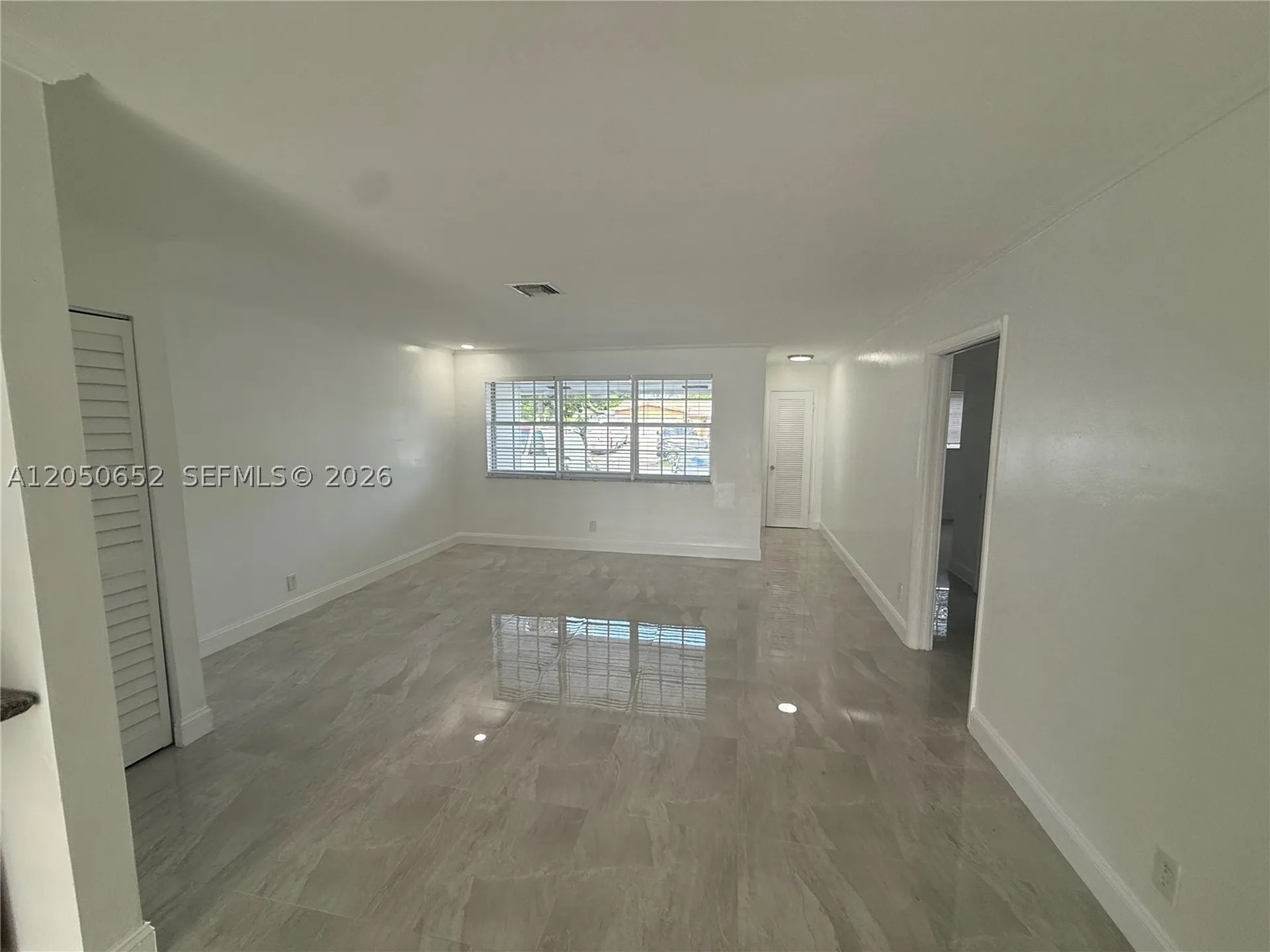 2100 N 52nd Avenue Hollywood FL 33021
