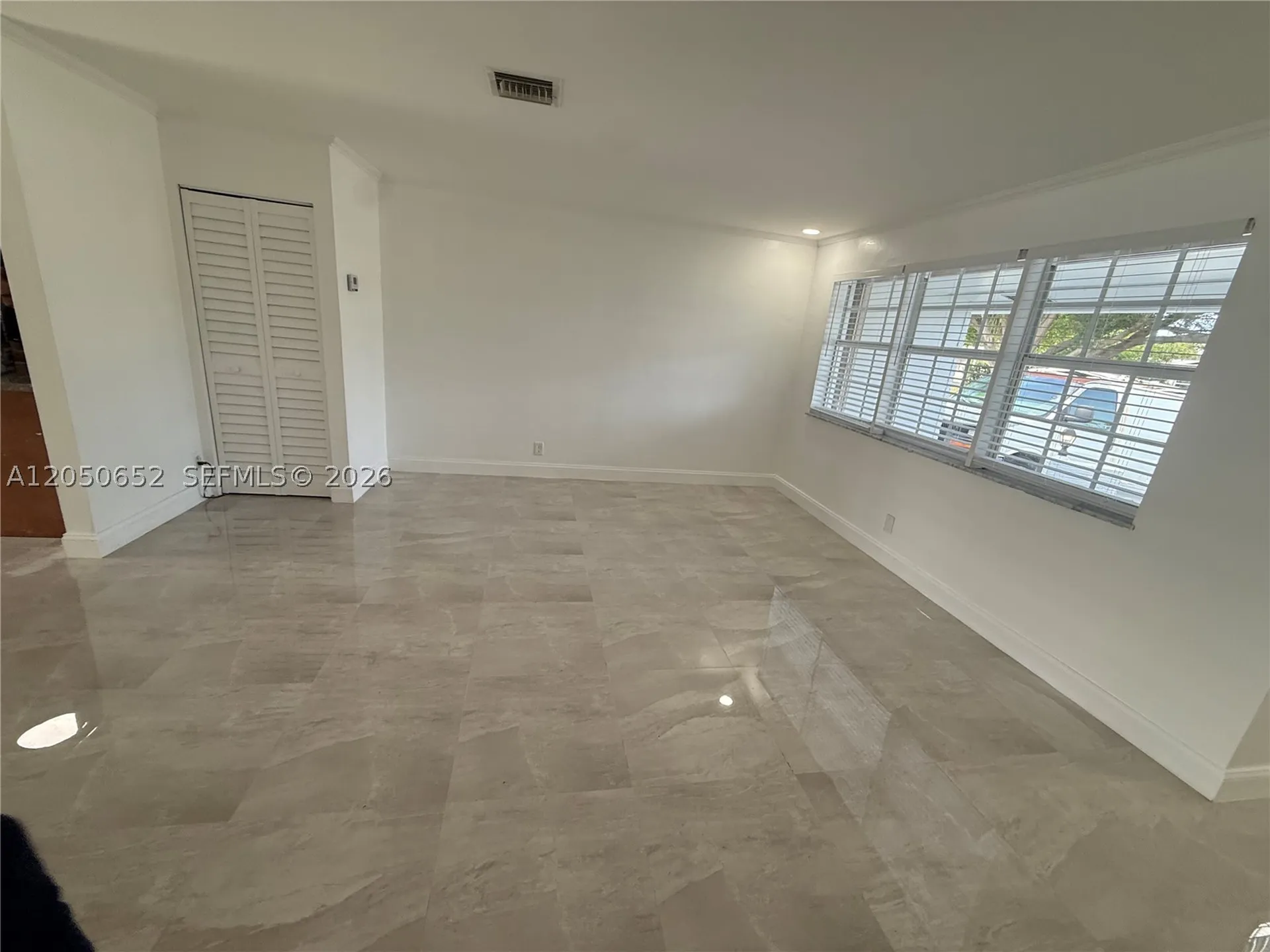 2100 N 52nd Avenue Hollywood FL 33021