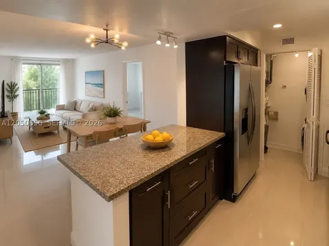 100 Lakeview Drive Weston FL 33326