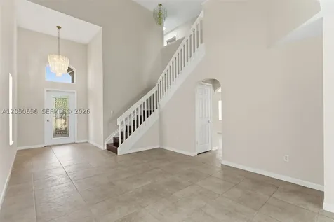 1273 NW 192nd Terrace Pembroke Pines FL 33029