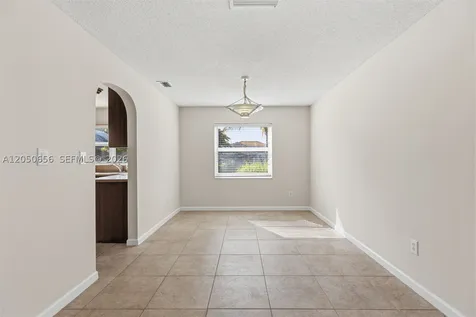 1273 NW 192nd Terrace Pembroke Pines FL 33029