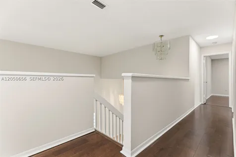 1273 NW 192nd Terrace Pembroke Pines FL 33029