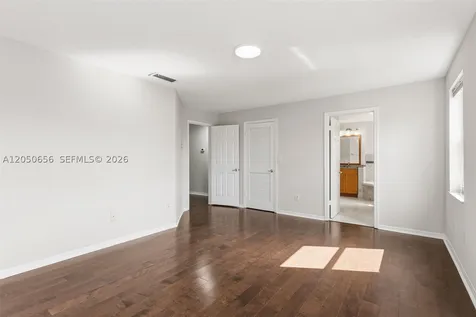1273 NW 192nd Terrace Pembroke Pines FL 33029