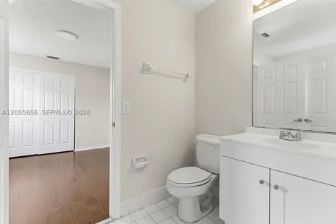 1273 NW 192nd Terrace Pembroke Pines FL 33029