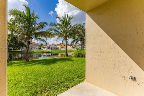 1273 NW 192nd Terrace Pembroke Pines FL 33029