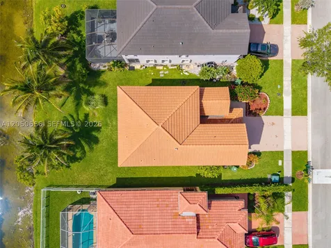 1273 NW 192nd Terrace Pembroke Pines FL 33029