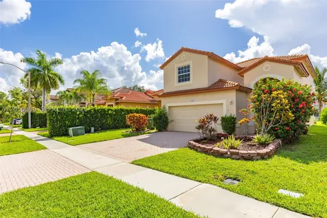 1273 NW 192nd Terrace Pembroke Pines FL 33029