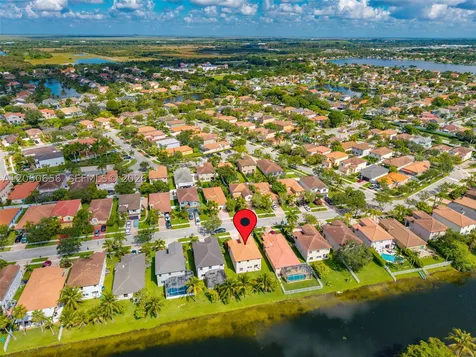 1273 NW 192nd Terrace Pembroke Pines FL 33029