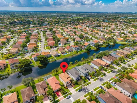 1273 NW 192nd Terrace Pembroke Pines FL 33029