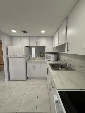 1855 W 60th Street Hialeah FL 33012