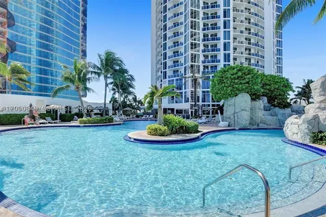 18001 Collins Avenue Sunny Isles Beach FL 33160