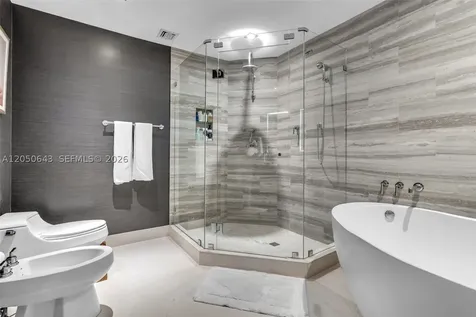 848 Brickell Key Drive Miami FL 33131