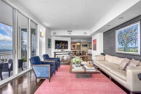 848 Brickell Key Drive Miami FL 33131