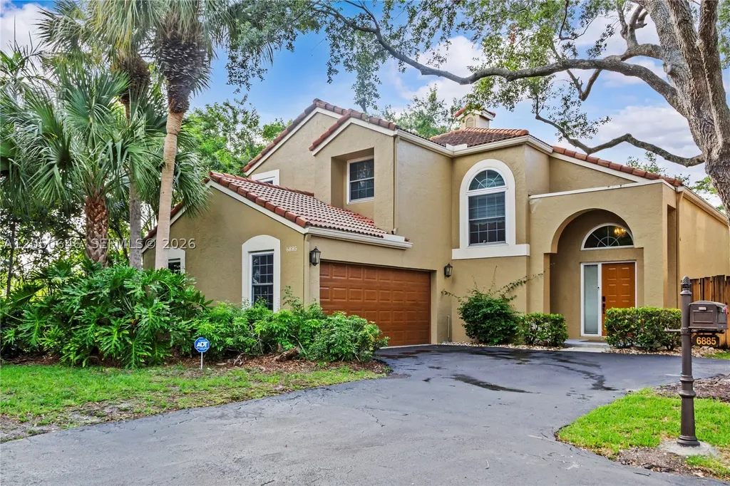 6885 NW 75th Place Parkland FL 33067