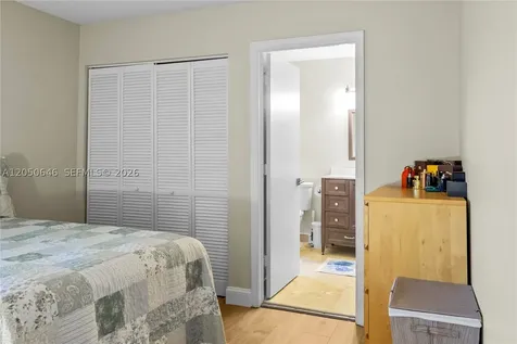 6885 NW 75th Place Parkland FL 33067