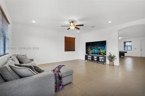 8910 NW 98th Court Doral FL 33178