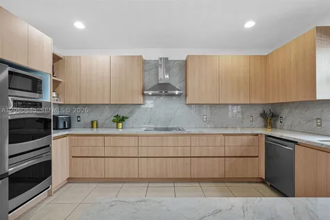 8910 NW 98th Court Doral FL 33178