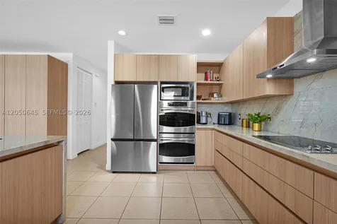 8910 NW 98th Court Doral FL 33178