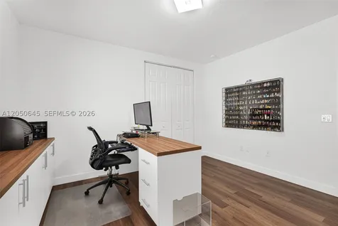 8910 NW 98th Court Doral FL 33178
