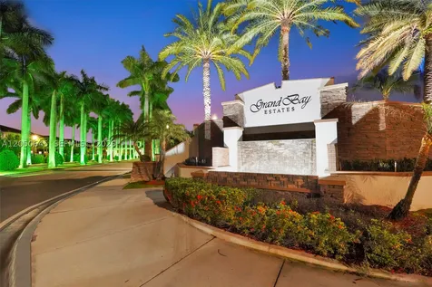 8910 NW 98th Court Doral FL 33178