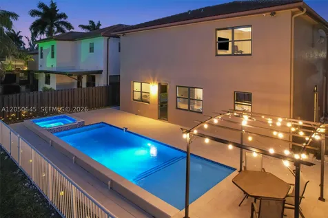 8910 NW 98th Court Doral FL 33178