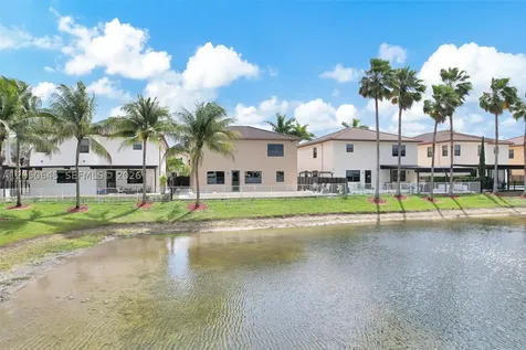 8910 NW 98th Court Doral FL 33178