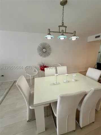 20850 San Simeon Way Miami FL 33179