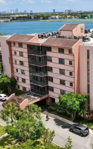 20850 San Simeon Way Miami FL 33179